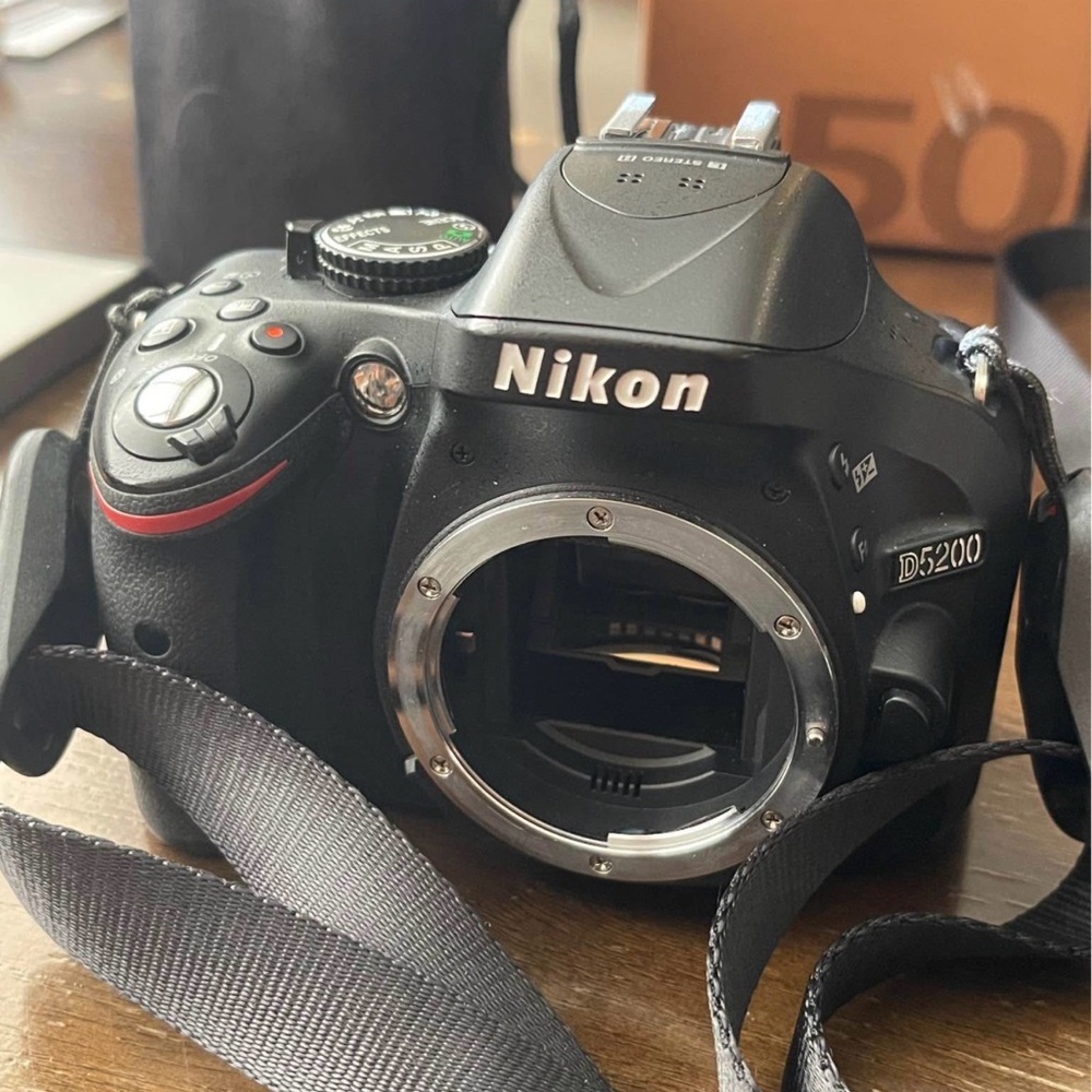 Nikon D5200 Black DSLR Camera Body